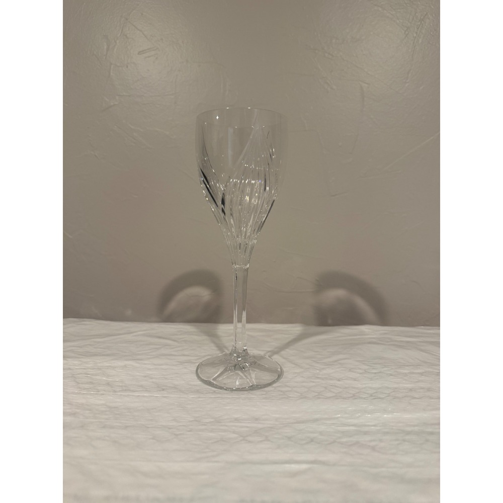 Waterford Elegance Accent Wine Glass Clear Excellent Crystal Pulled Stem 9.5in